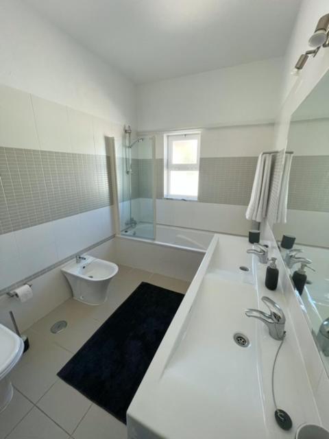 Linha D Agua - Ap Apartment Salema Exterior photo