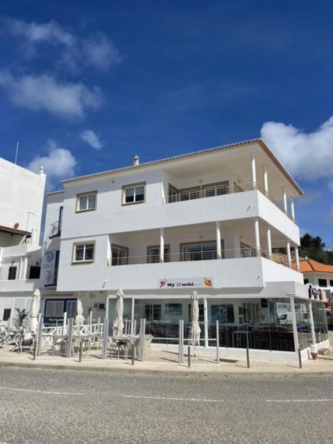 Linha D Agua - Ap Apartment Salema Exterior photo
