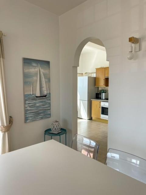 Linha D Agua - Ap Apartment Salema Exterior photo